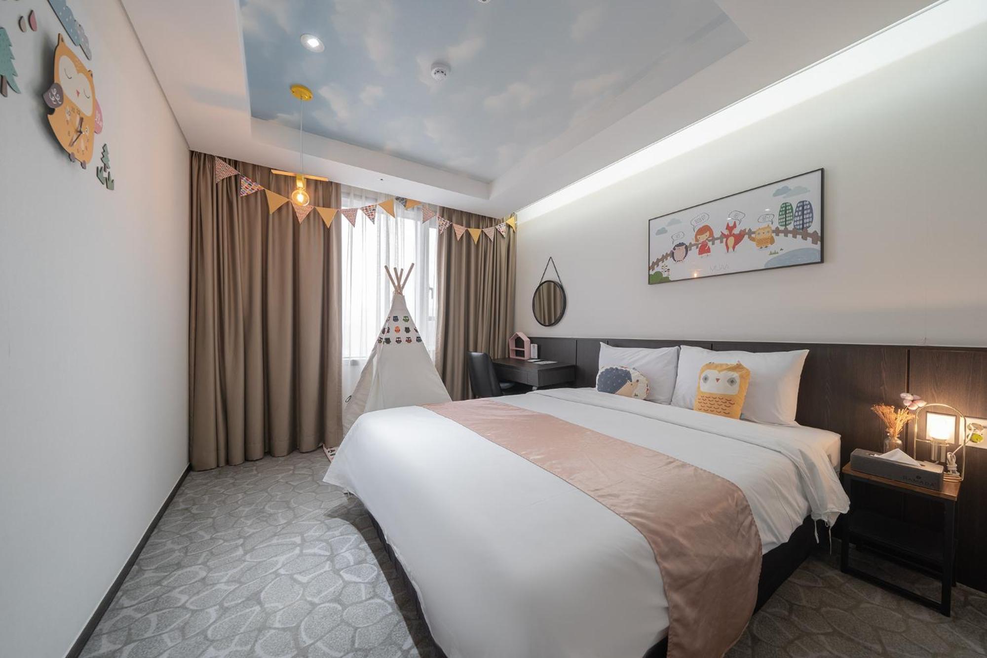 Ramada By Wyndham Yongin Hotel Exterior photo