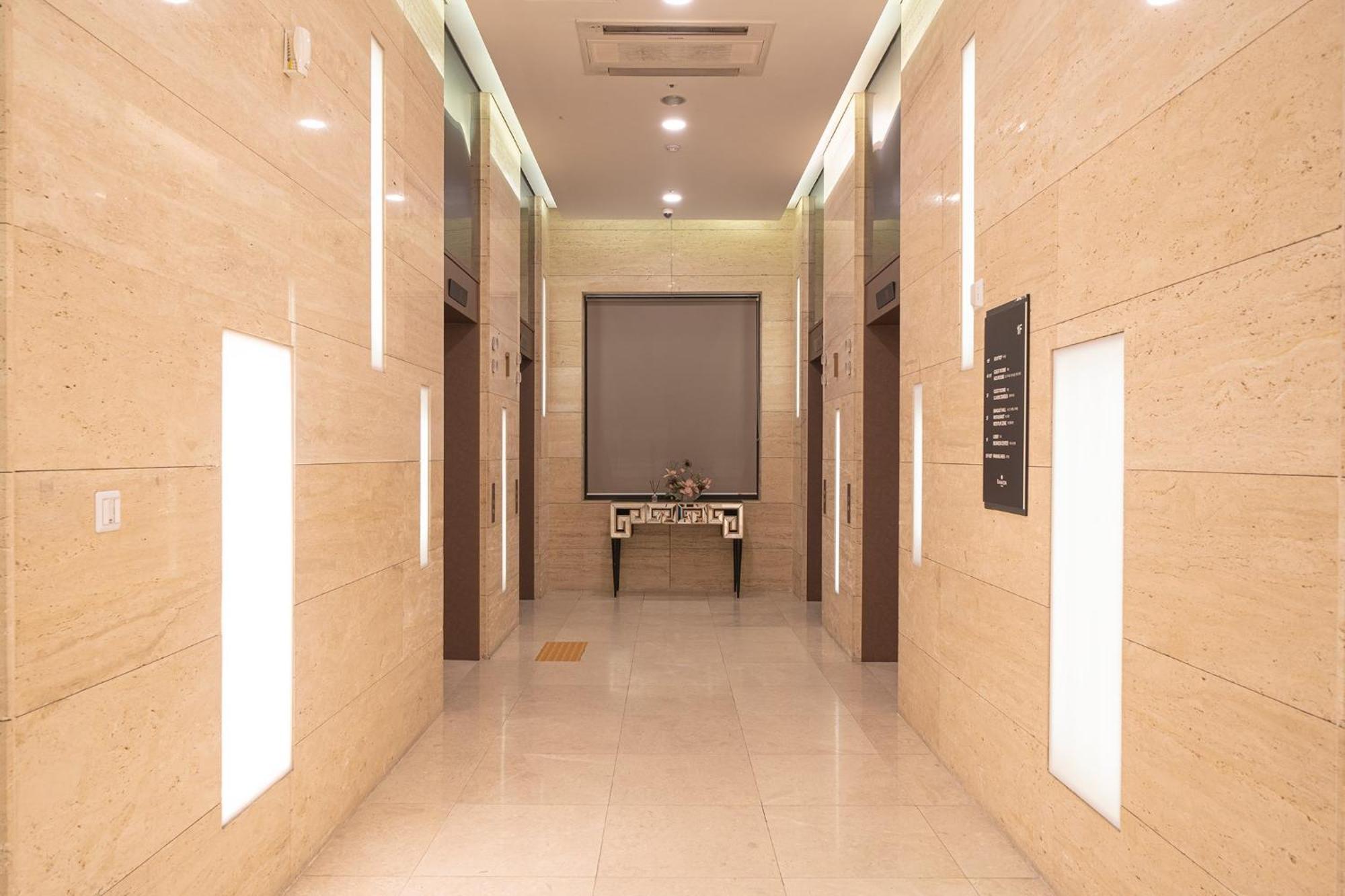 Ramada By Wyndham Yongin Hotel Exterior photo